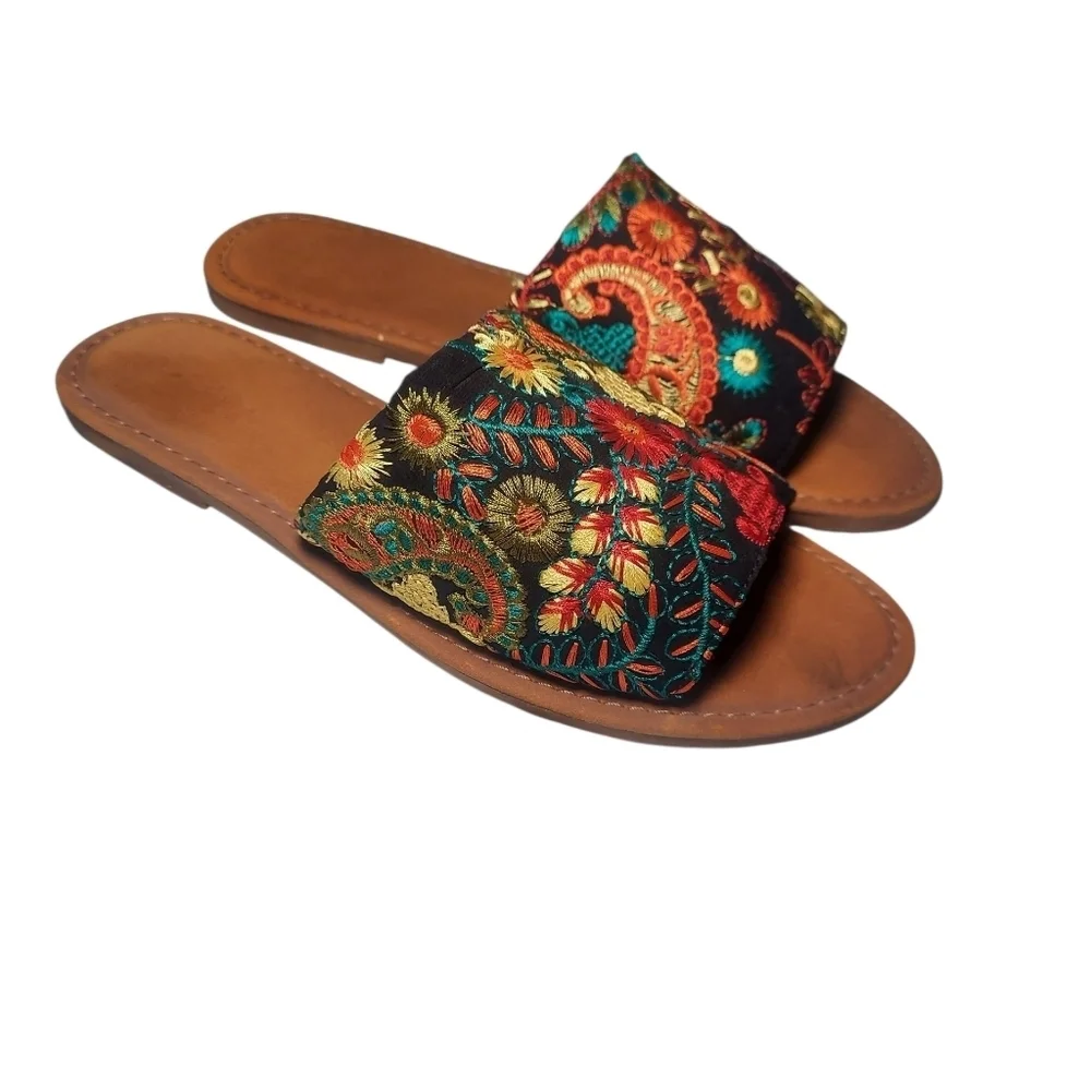 Floral Embroidered Fabric Sandal Slide